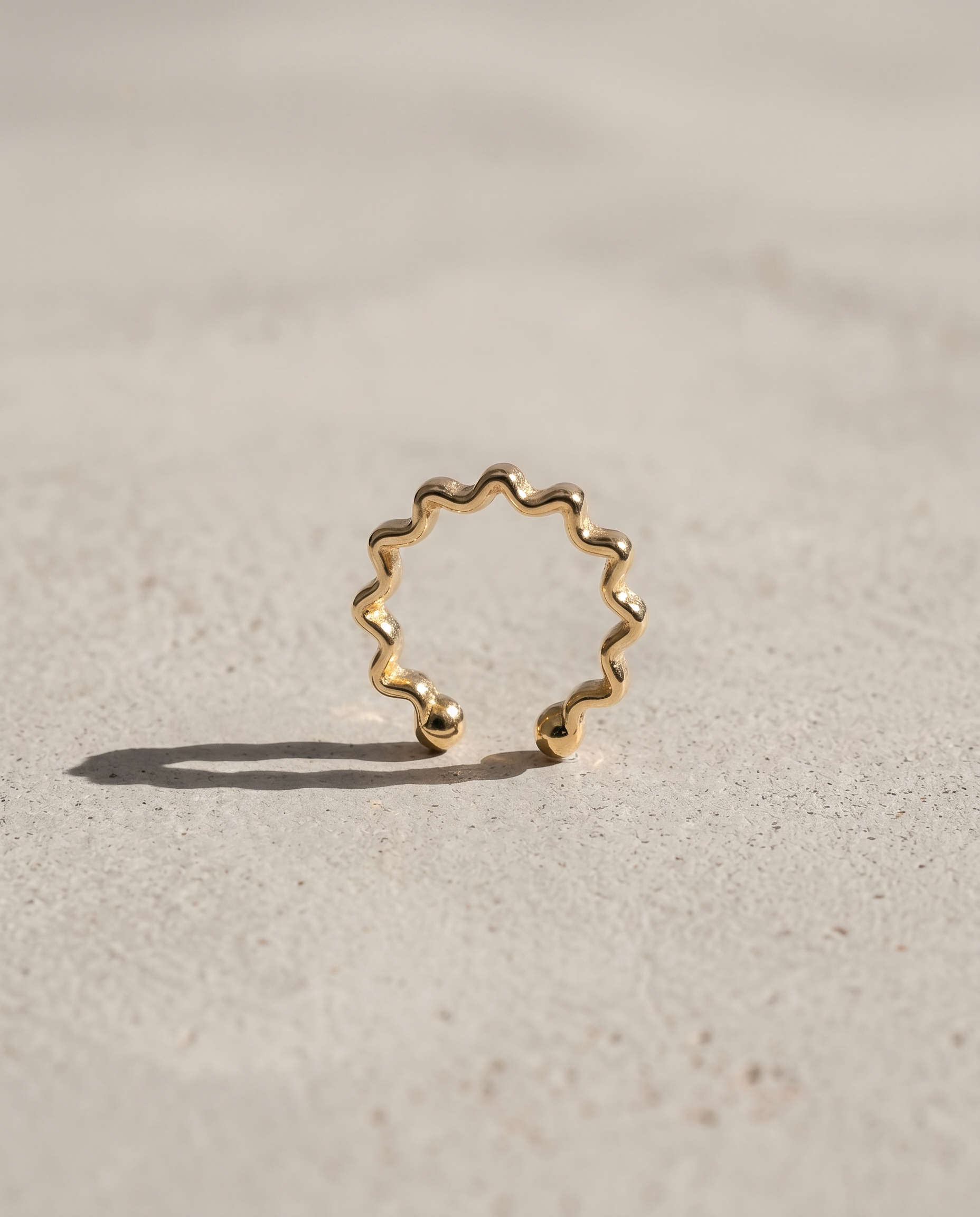 Waveform Earcuff